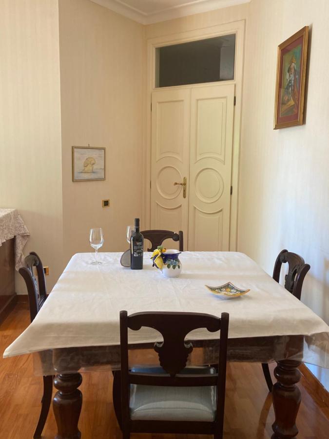 Affittacamere Dana House Napoli
